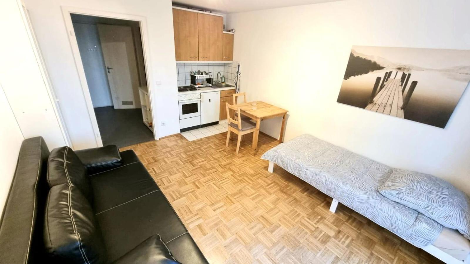 Schwabing Studio With Garden Views München Exteriör bild